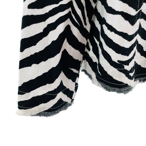 Laura Ashley Black & White Zebra Print Sequin Trim Raw Edge Jacket Women Sz 2X - Picture 6 of 11